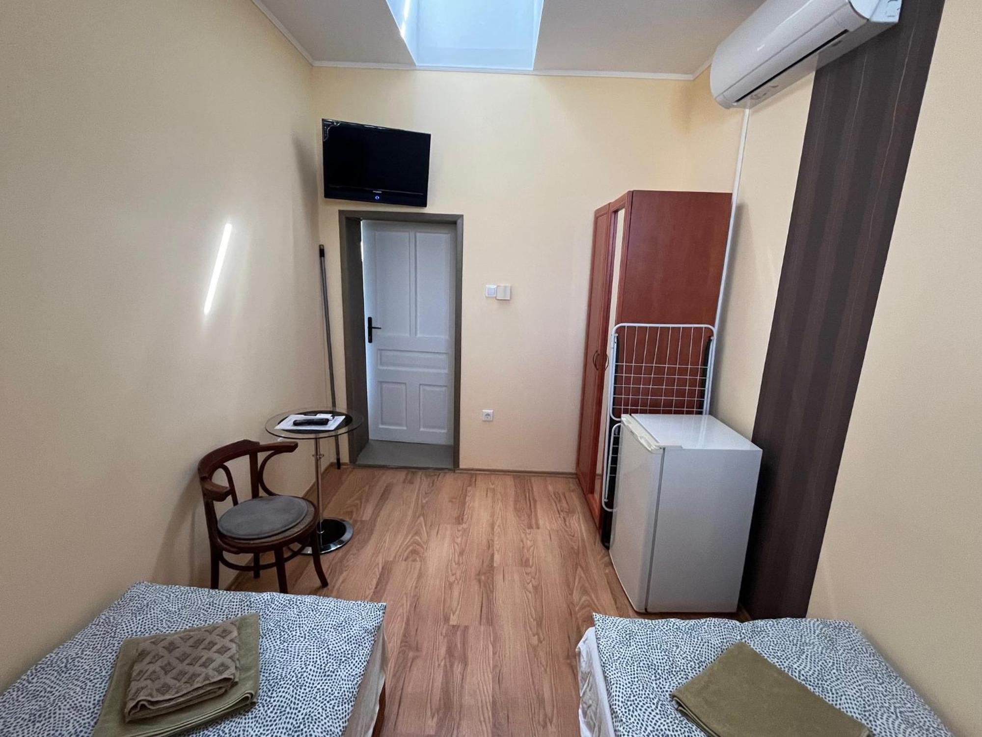 Hotel Koelcsey 21 Vendeghaz Hajdúszoboszló Exterior foto
